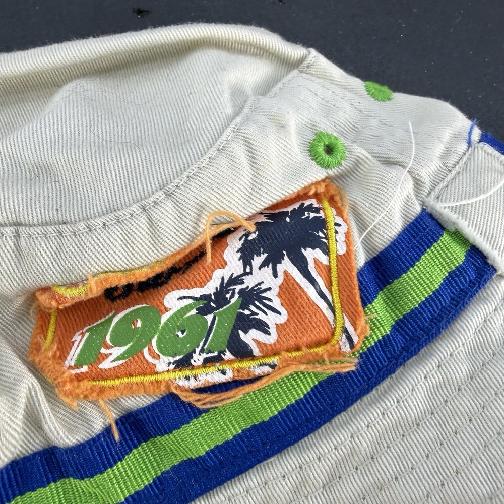 The Childrens Place Beige Cotton Bucket Hat Youth OS Surf Theme Patches - Picture 3 of 7